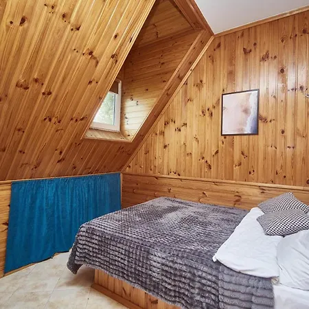 будинок біля моря з басейном для 7 гостей - 3 спальні Villa Odessa